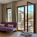 Kekik Butik アパートホテル Çeşme
